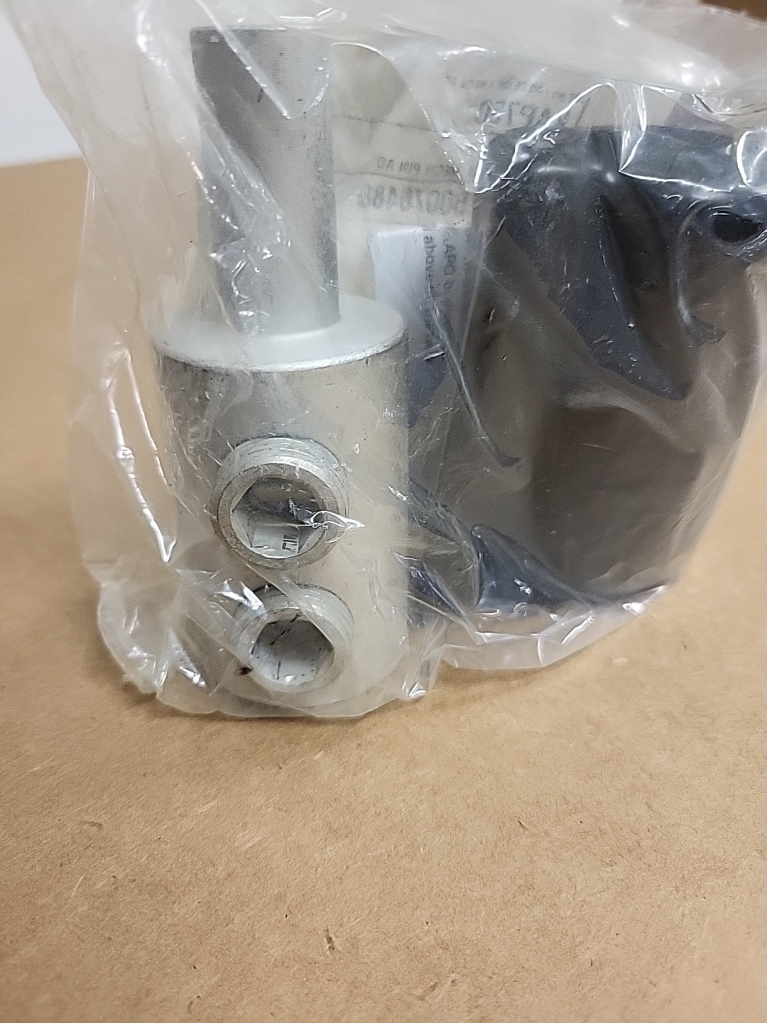 BURNDY KAP750 – 750 KCMIL AL MECH PIN ADAPTOR – (Pack of 1)