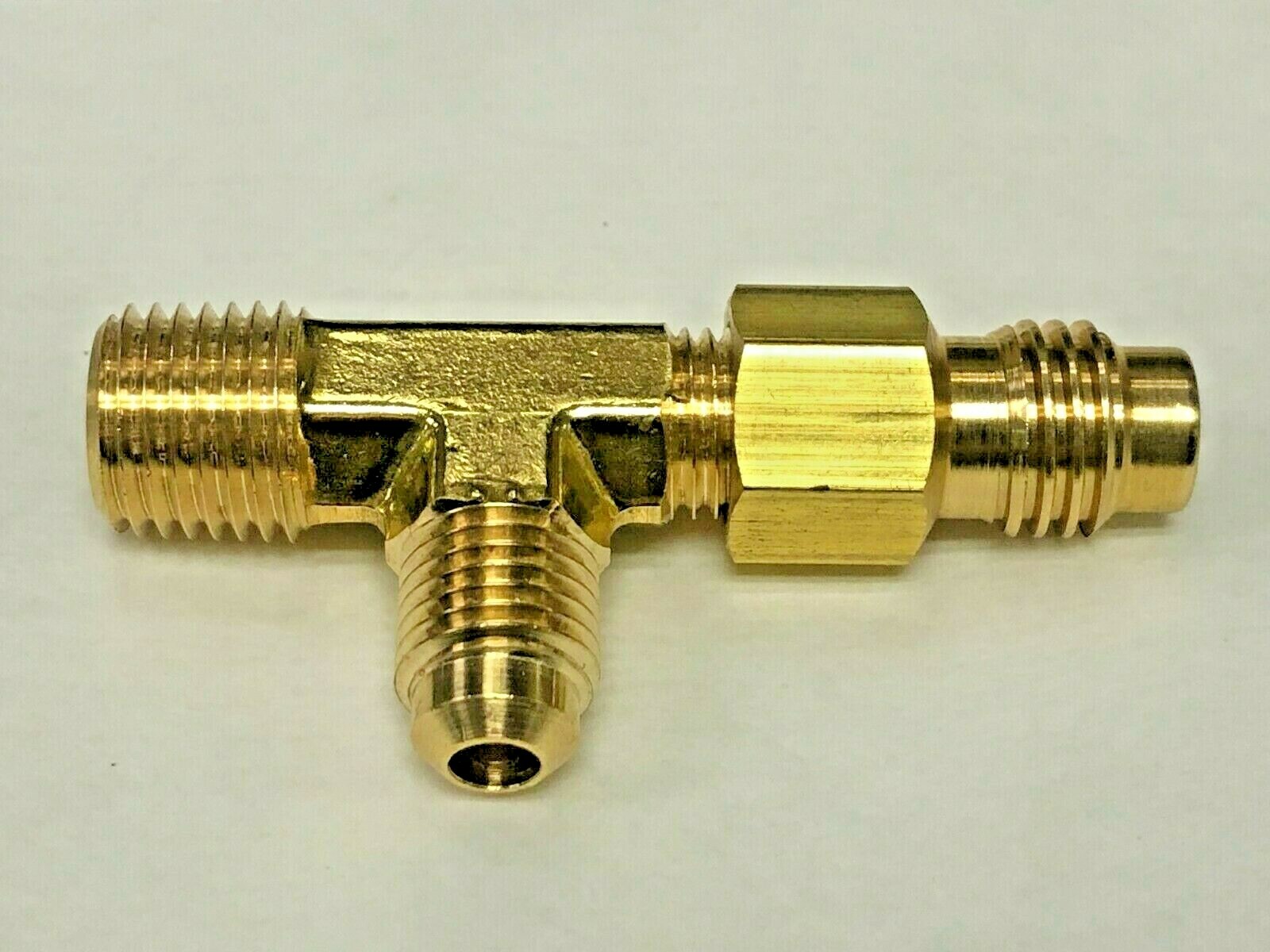 Robinair Vacuum Pump, 15195 Combination Inlet Tee Fitting For 12 & 134