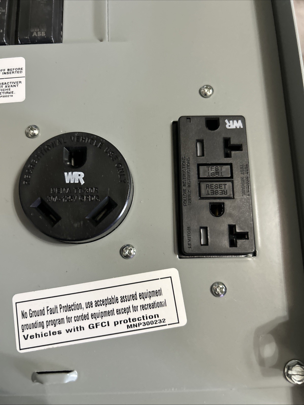 Midwest U075CTL010 Weatherproof RV Power Centre 100A 50/30/20 Open Box