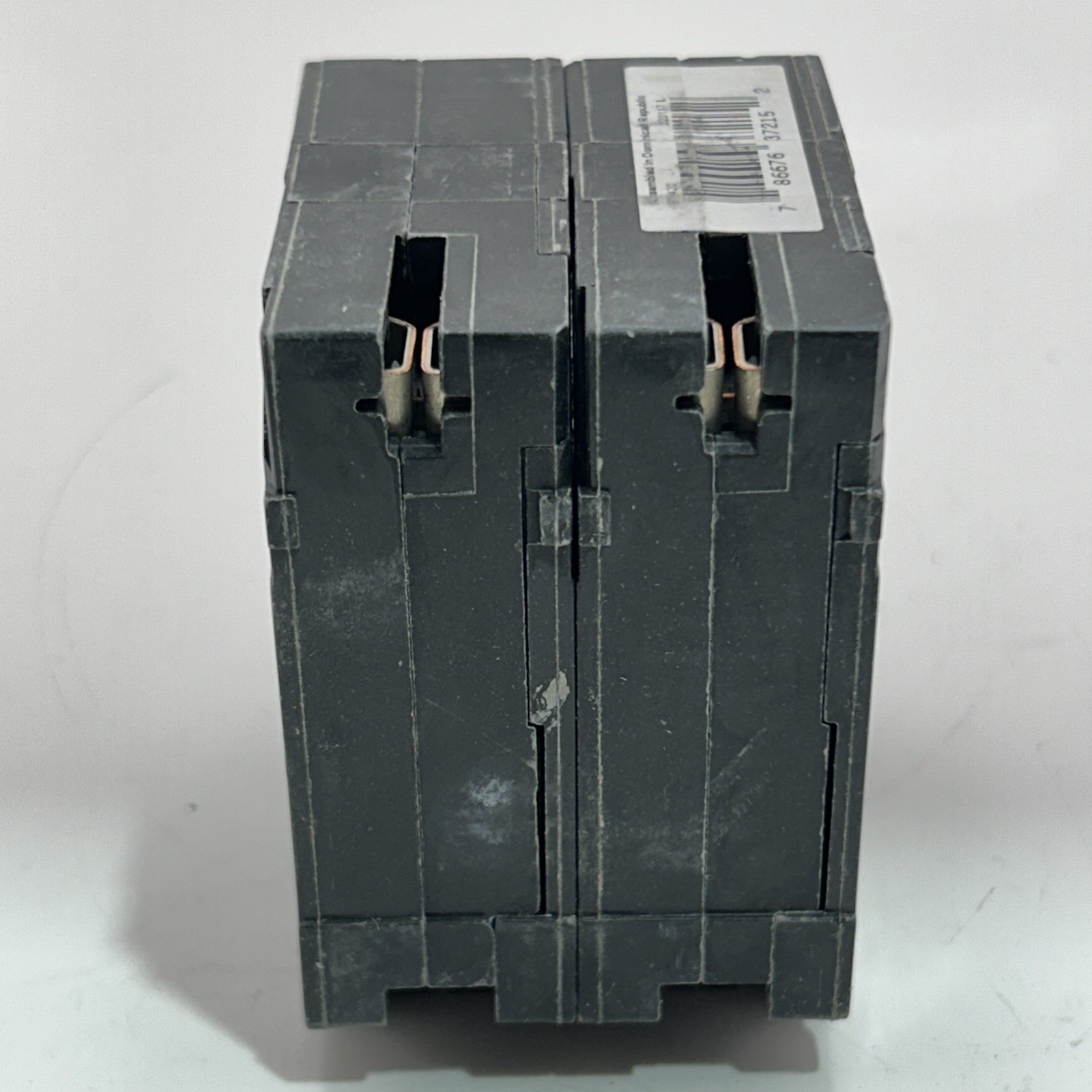 Eaton BR420 Plug-On Mount Type BR Circuit Breaker 4-Pole 20 Amp 120/240 Volt AC