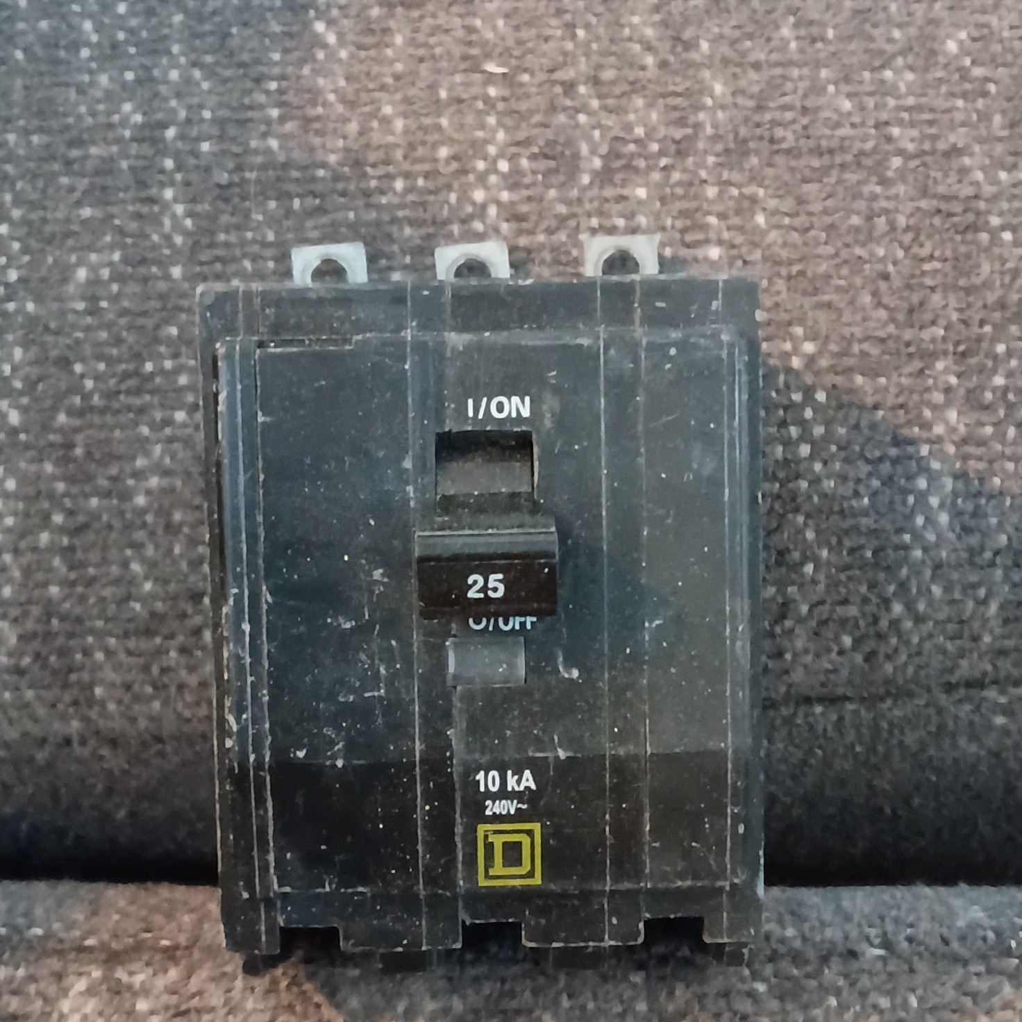 Square D 25A Circuit Breaker Thermal Overload 240V Analog Mechanical