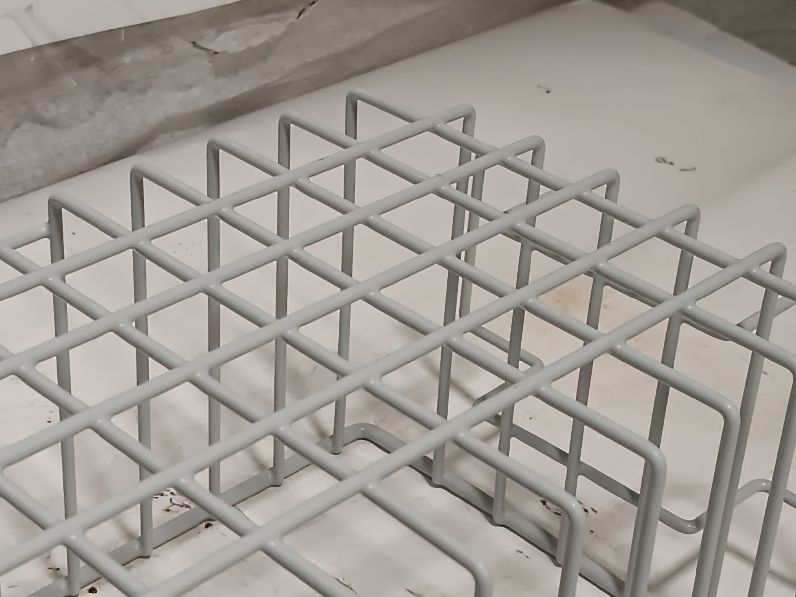 GCX RSL-0003-09 Roll Stand Utility Basket 12.75in W, 5.9in H, 7.5in D in box