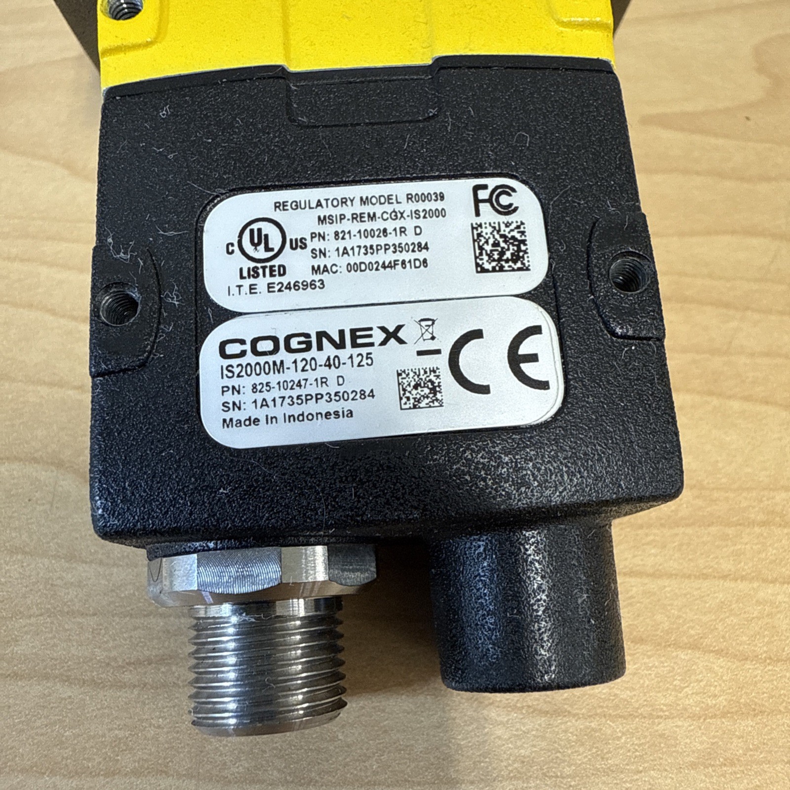 Cognex IS2000M-120-40-125 In-Sight 2000 Vision Sensor 825-10247-1R 821-10026-1R