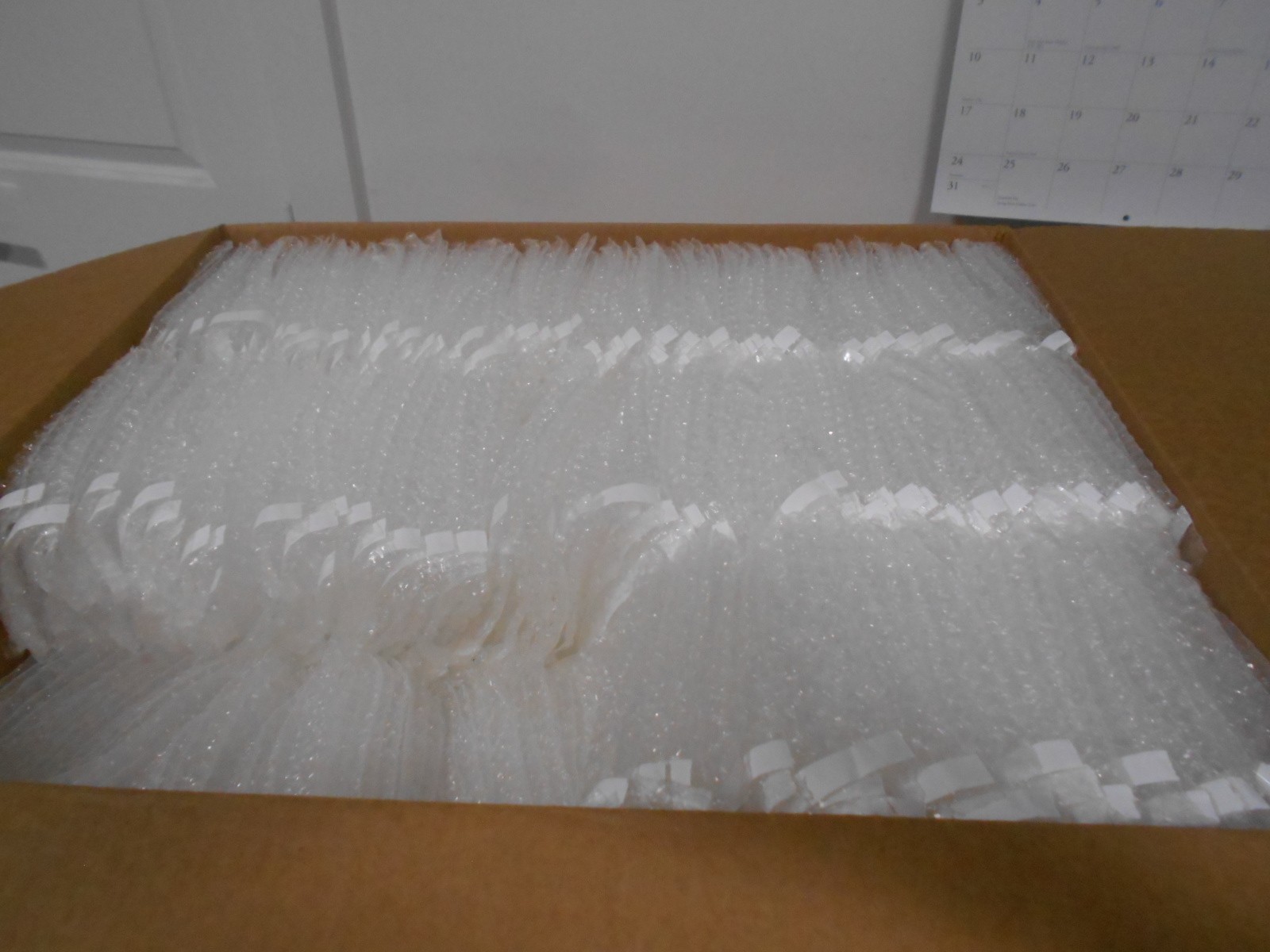 Uline S-680 Bubble Bags 4 X 5 1/2 Self-Seal Shipping Bags Open box aprox 960