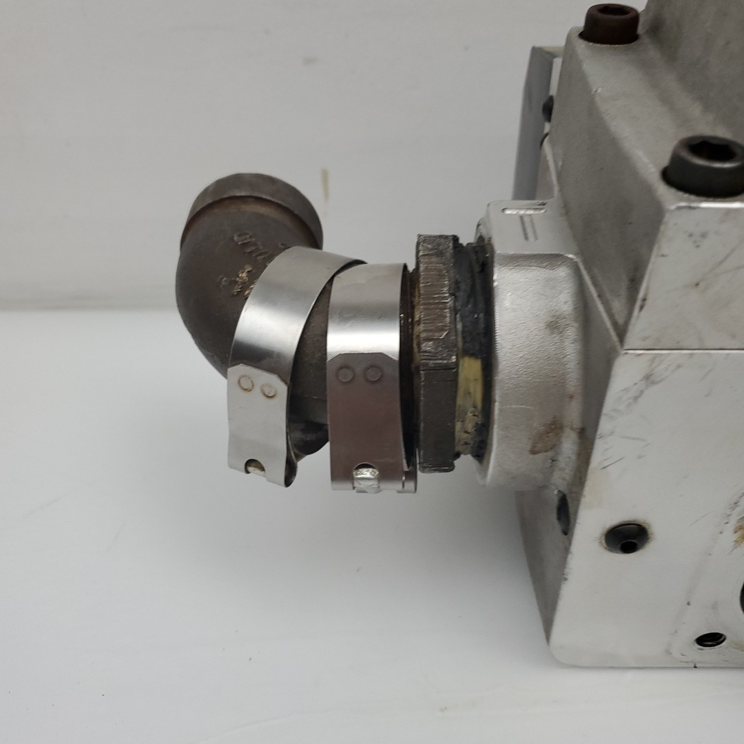Maxton UC4-STD E2 Hydraulic Control Valve 50-800 PSI 3.4-55 bar 700 L/min