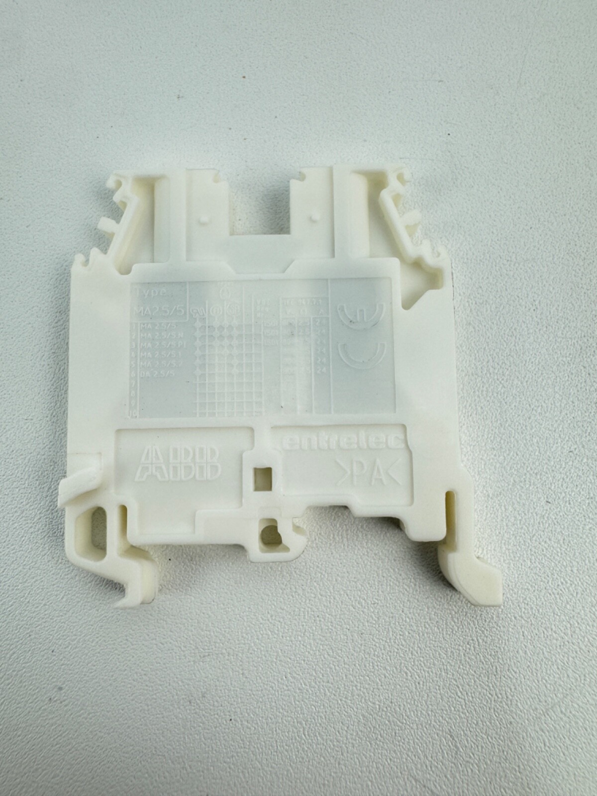 Entrelec 1SNA105052R2100 MA2.5/5 22-12AWG Terminal Blocks QTY: 30