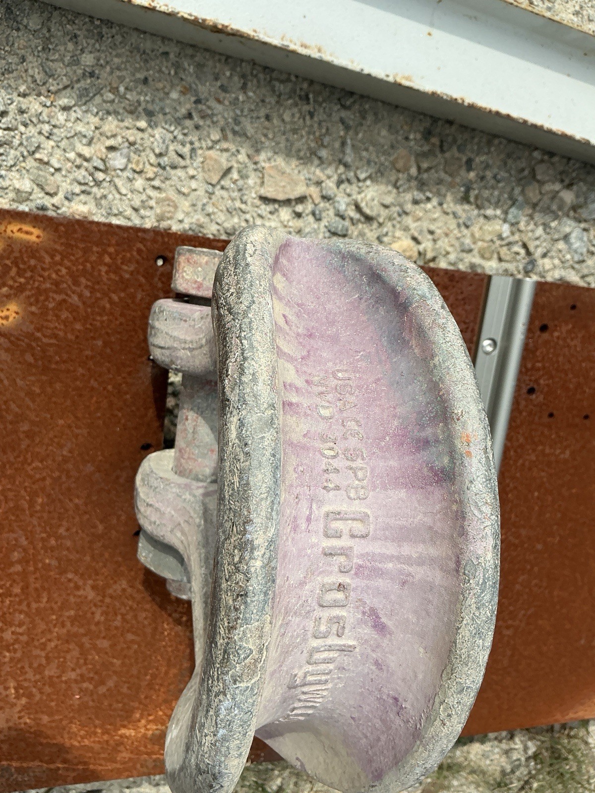 CROSBY 40 TON WIDE BODY SHACKLE