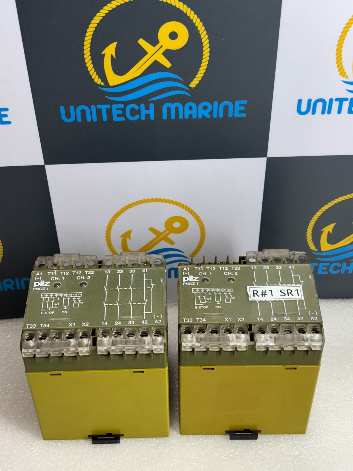 PILZ PNOZ 1 3S/1O 475695 SAFETY RELAY ( 2 PIS LOT )