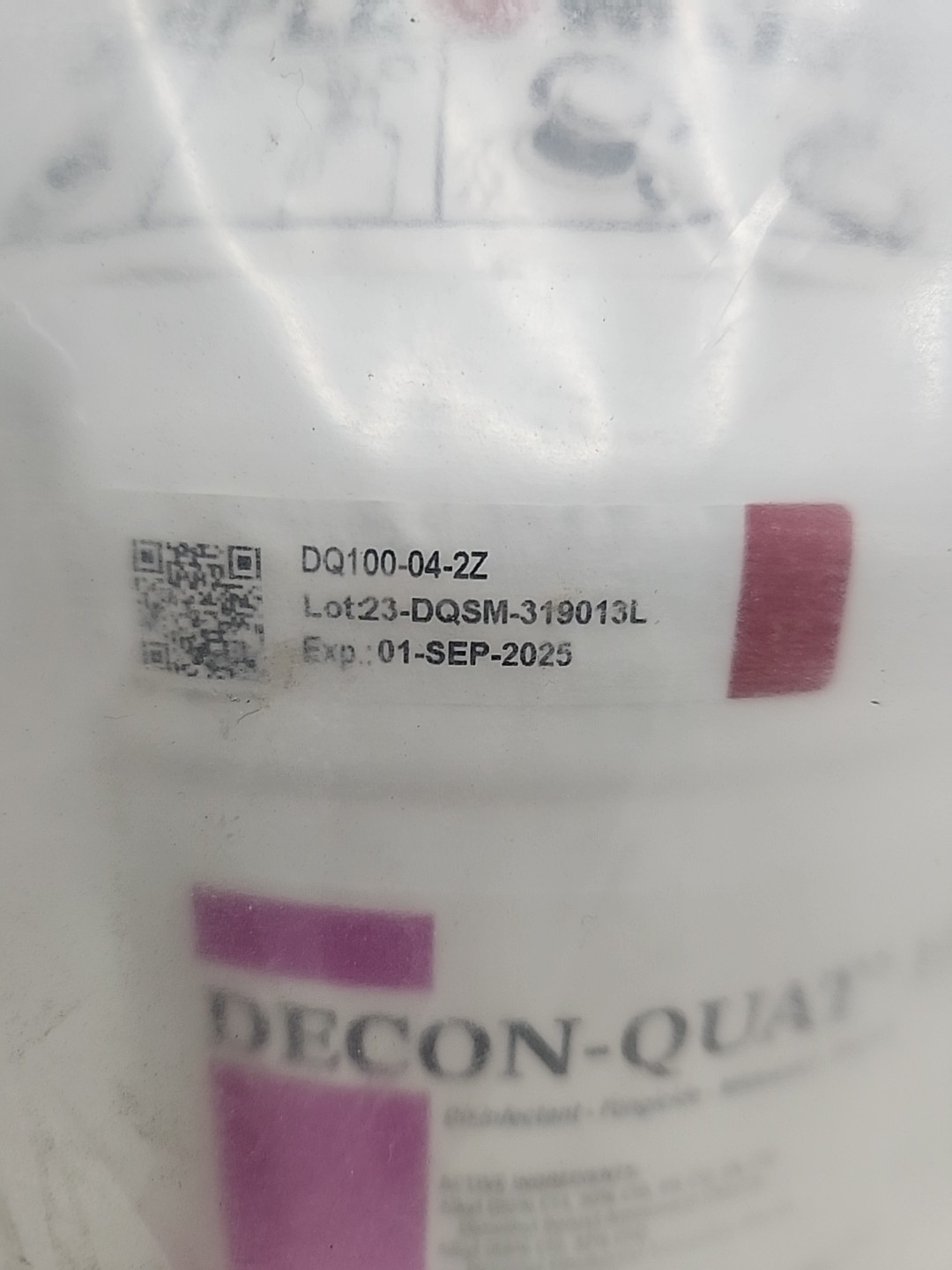 Veltek VAI DECON QUAT 100 DQ100-04-2Z 1 GALLON **NOS**