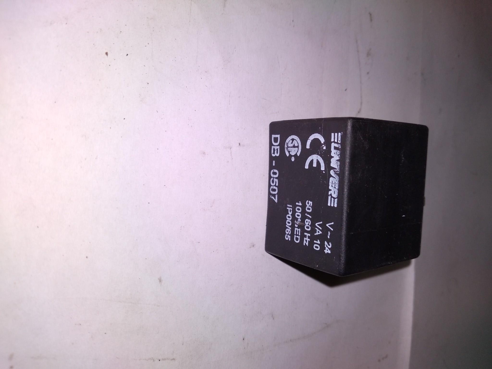 EUNIVERE DB-0507 24V 10VA 50/60HZ IP00/65