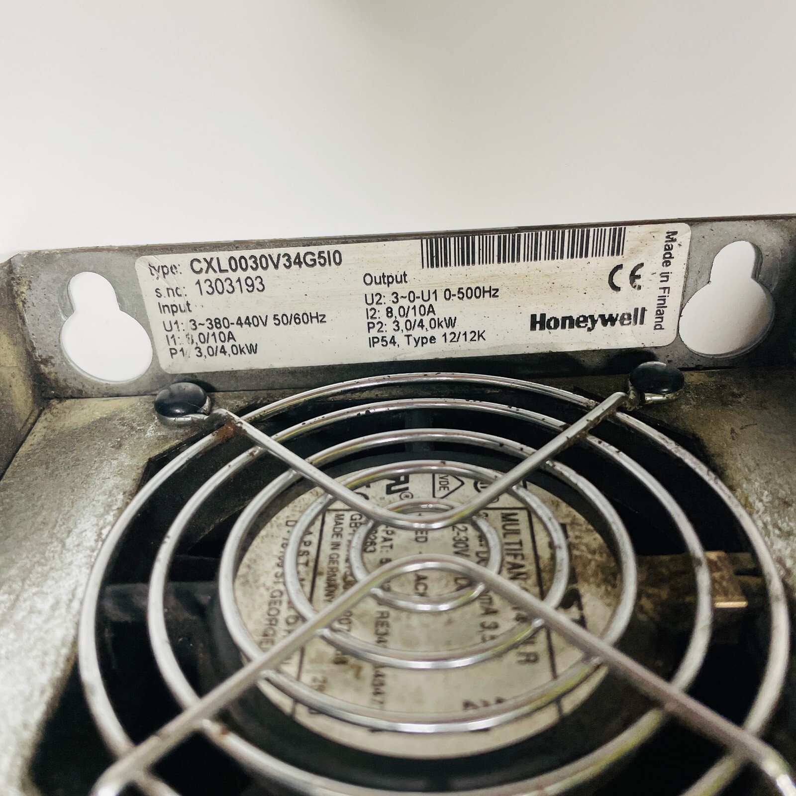 Honeywell CXL0030V34G5I0 Variable Frequency Drive 3 Phase 380 to 440V 0 to 500Hz