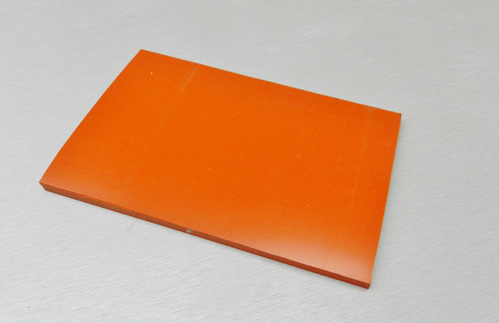 Silicone Rubber Sheet 4x6x1/4 Thick High Temp Solid Red/Orange Grade 4″ x 6″