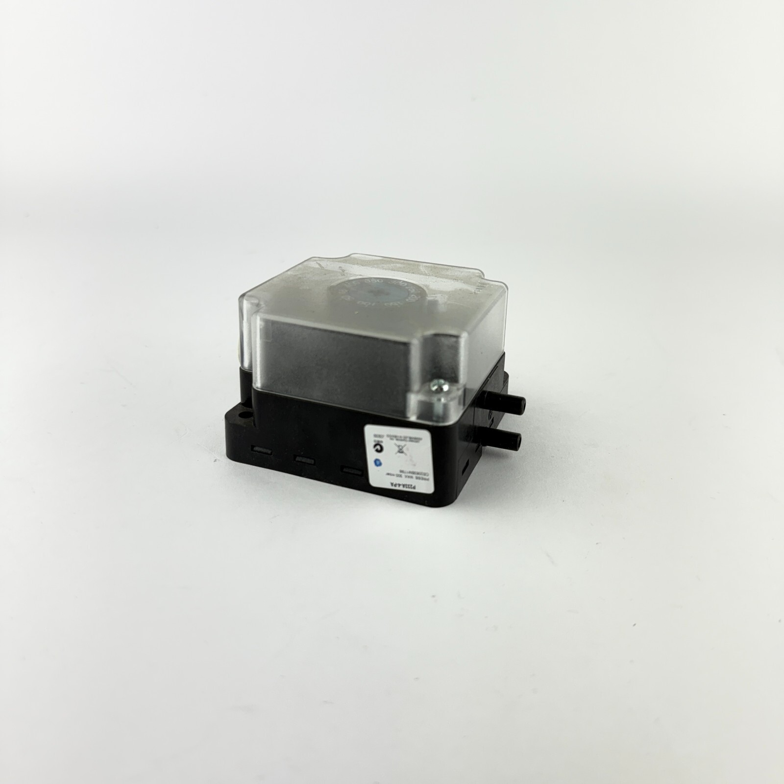 JOHNSON CONTROLS P233A-4-PHC AIR PRESSURE SWITCH NEW