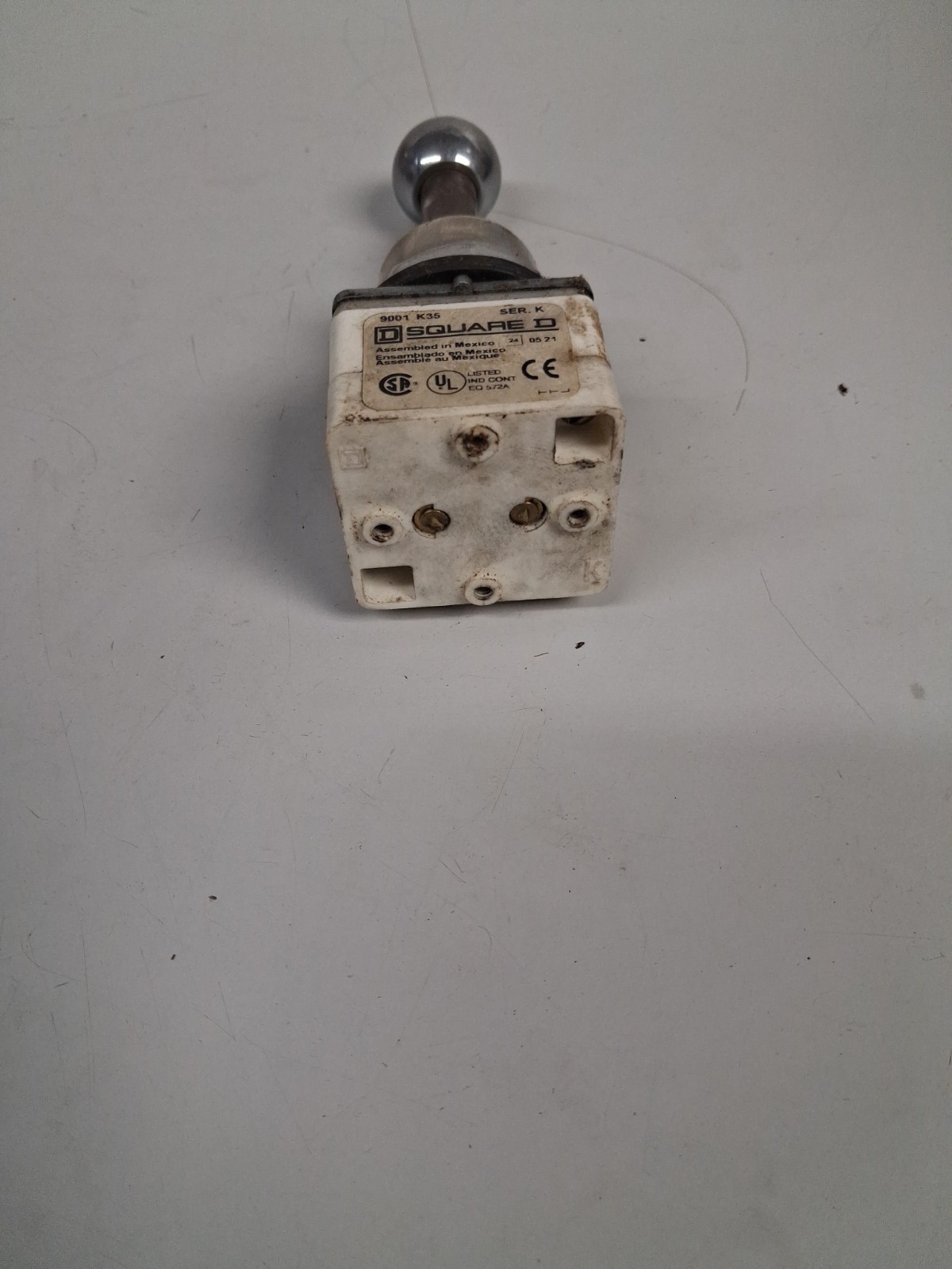 SCHNEIDER ELECTRIC SQUARE D 9001K35H2 JOY STICK 5 POSITIONS STEEL NOB SER.K