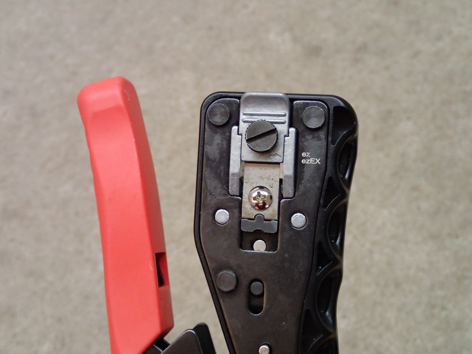 Platinum Tools 12520 Pro Crimp EZ-RJ45 exEX Crimper Tool