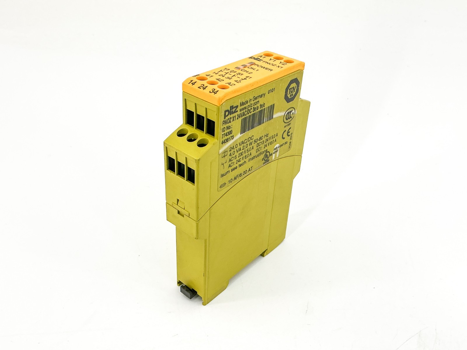 New Pilz PNOZ X1 24VAC/DC 3N/O 1N/C Safety Relay 24V 2W 774300 – No Box