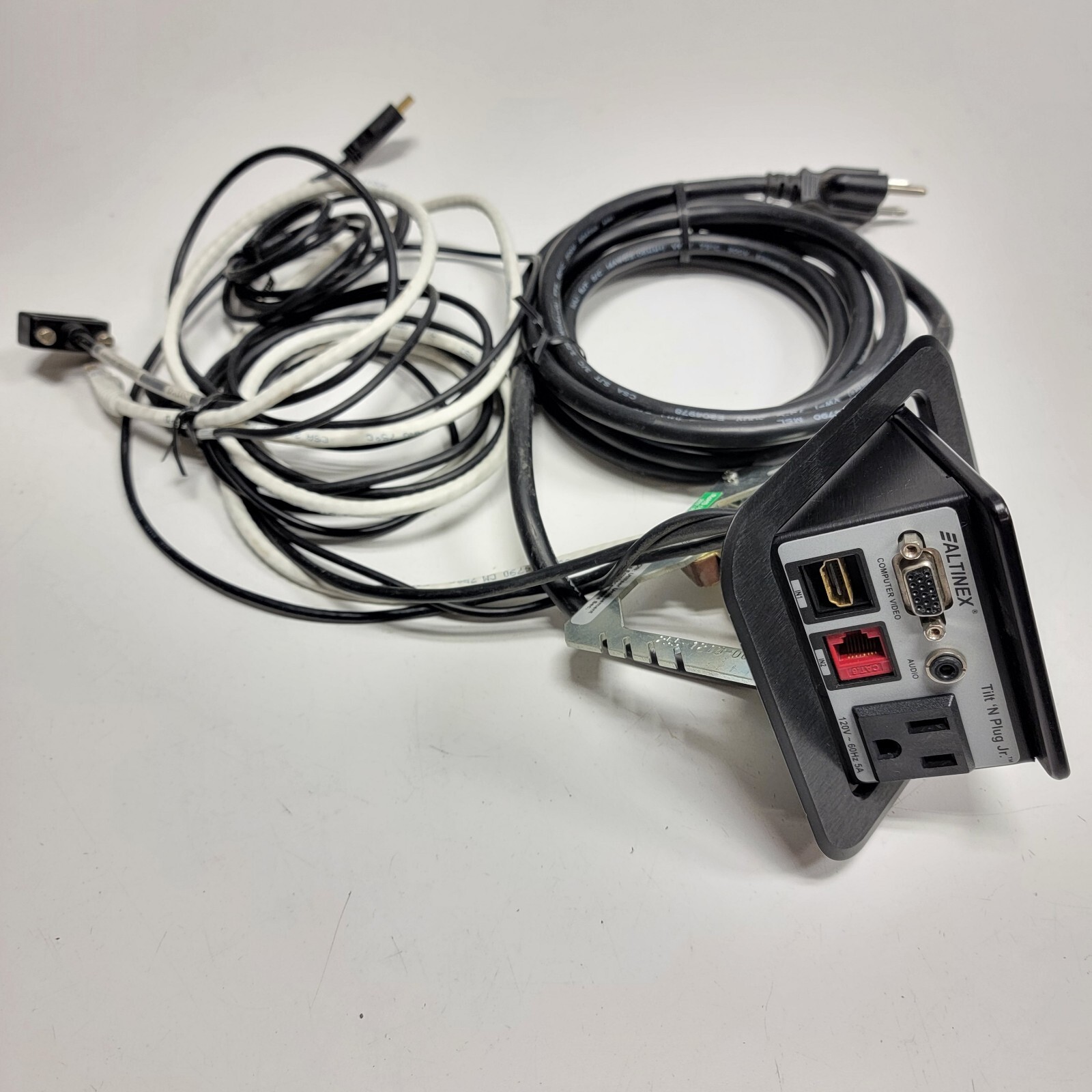 Altinex Tilt ‘N Plug Jr. Hybrid Analog and Digital Video Distribution TNP-128