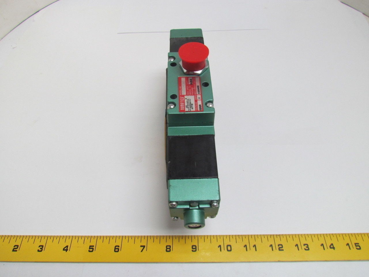 Numatics A12SS43AS A12SS400S Solenoid Valve W/Manifold 120V .12Amps