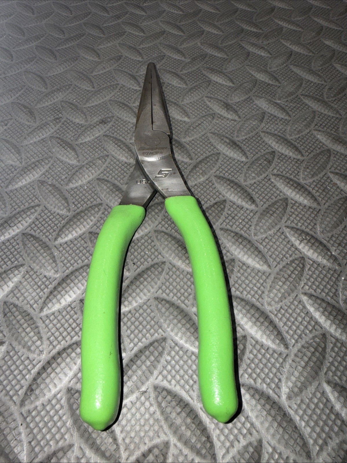 *NEW* Snap On Tools 97ACF Green Comfort Grip Needle Nose Pliers – FREE SHIPPING