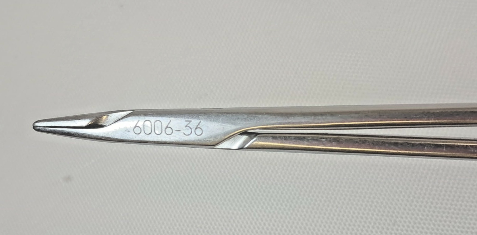 Scanlan 6006-36 Micro Needle Holder DIAMOND DUST jaws 8-3/4″ (22.0 cm)