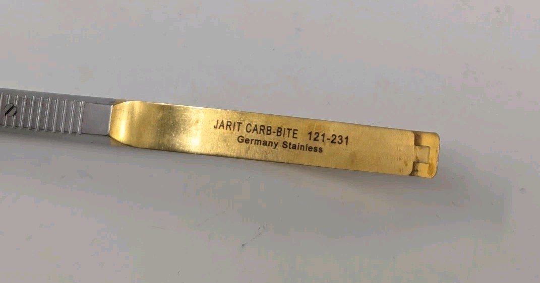 Jarit Carb-Bite 121-231 Castroviejo Needle Holders Forceps 8 1/2″
