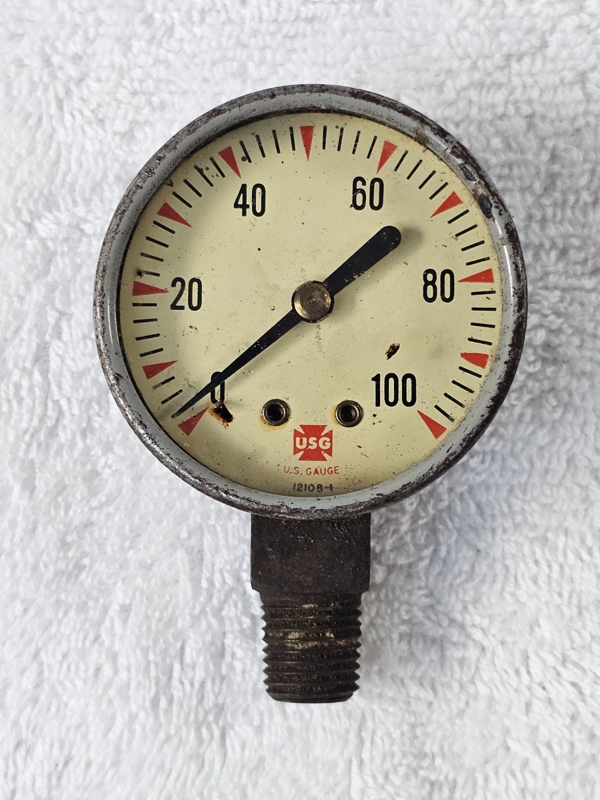 Vintage USG Pressure Gauge 100 PSI Steel Case Industrial Steam Air Gas 12108-1