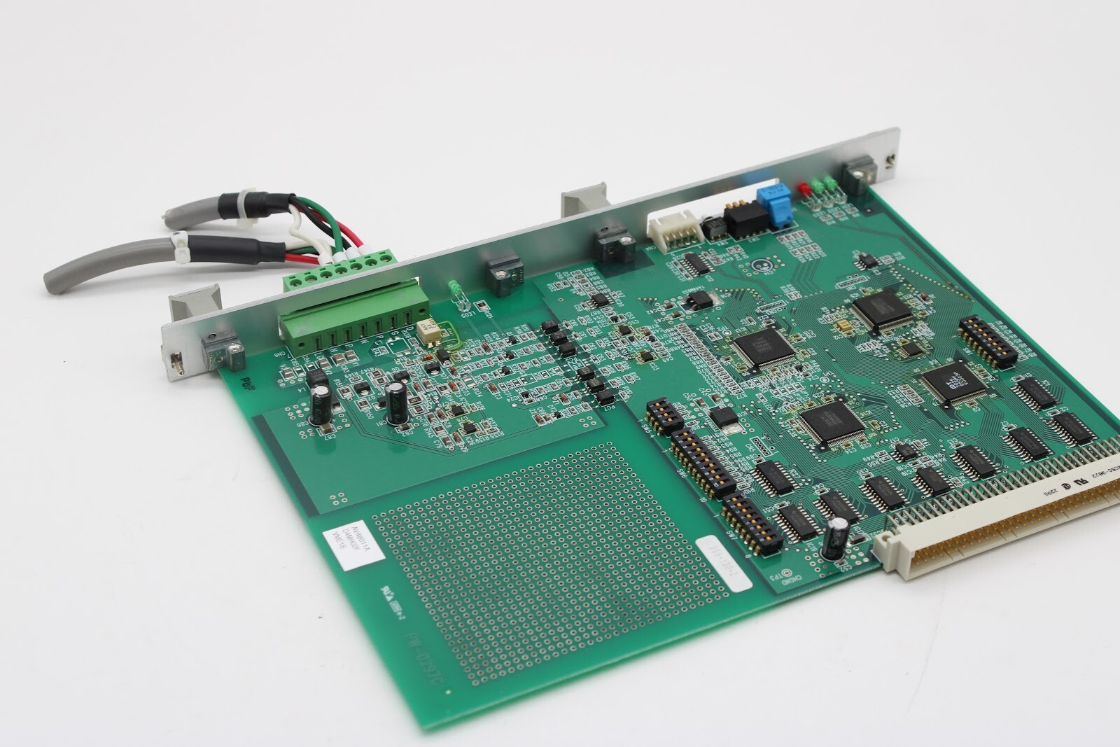 Anywire AV48-01A DB Master Unit D4MH02F