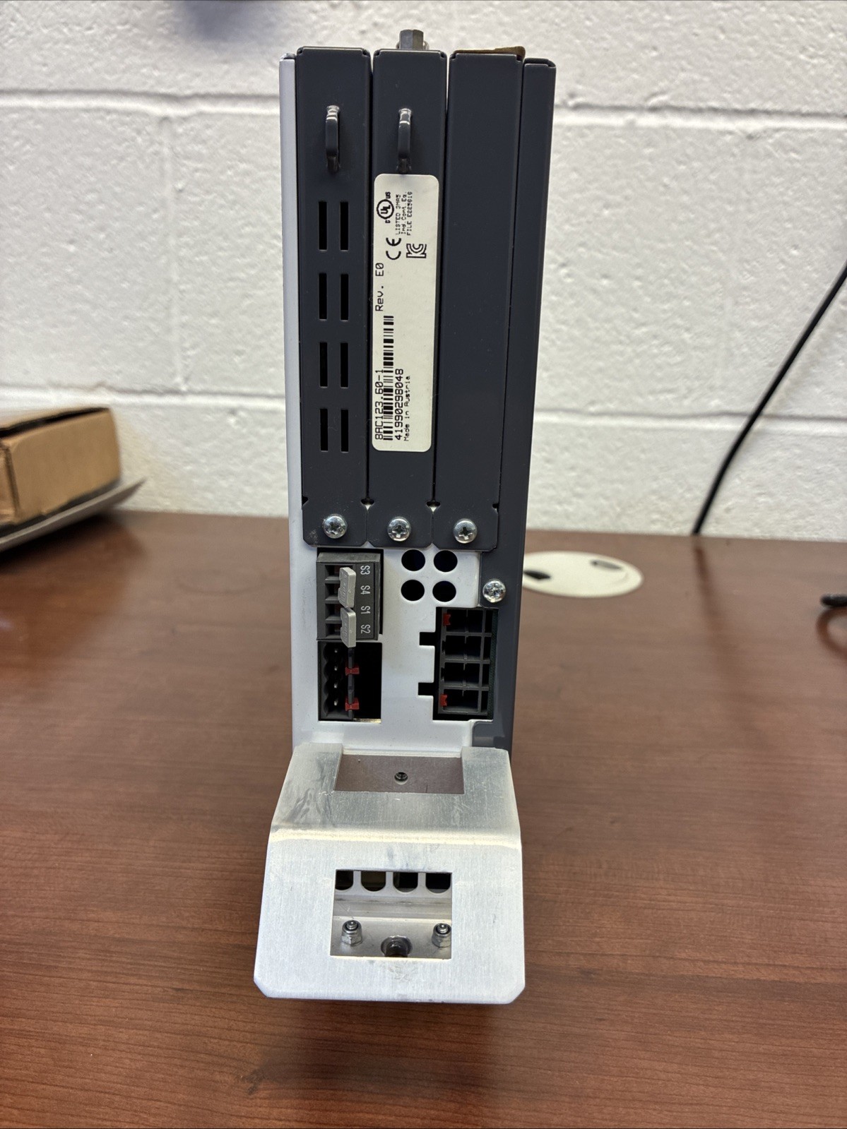 B&R 8V1016.00-2 Servo Drive – Silver