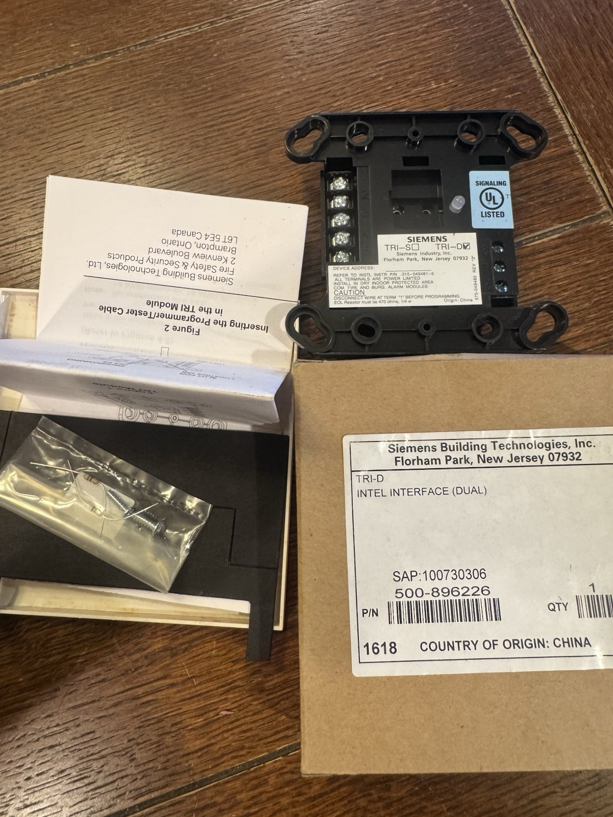 Siemens TRI-D Dual MONITOR MODULE. BRAND NEW