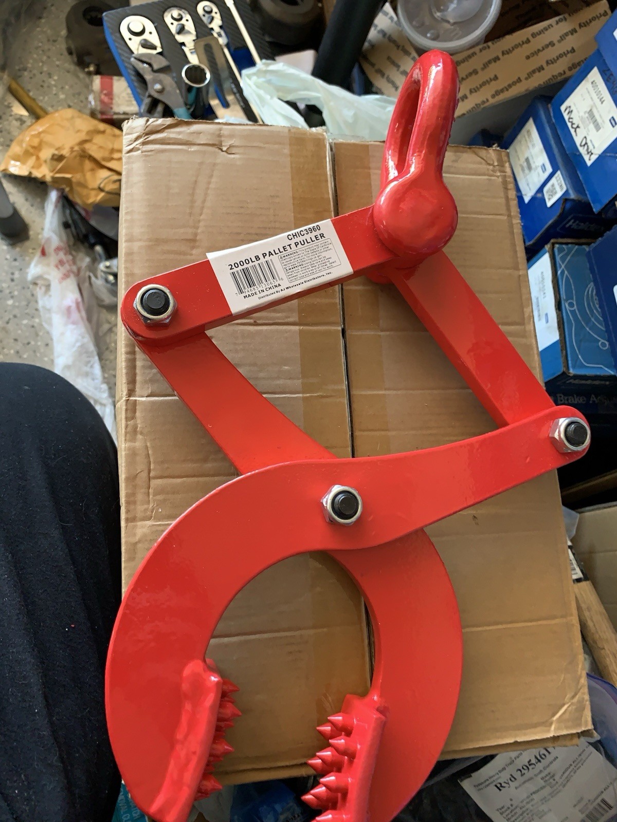 Pallet Puller Gripper Attachment