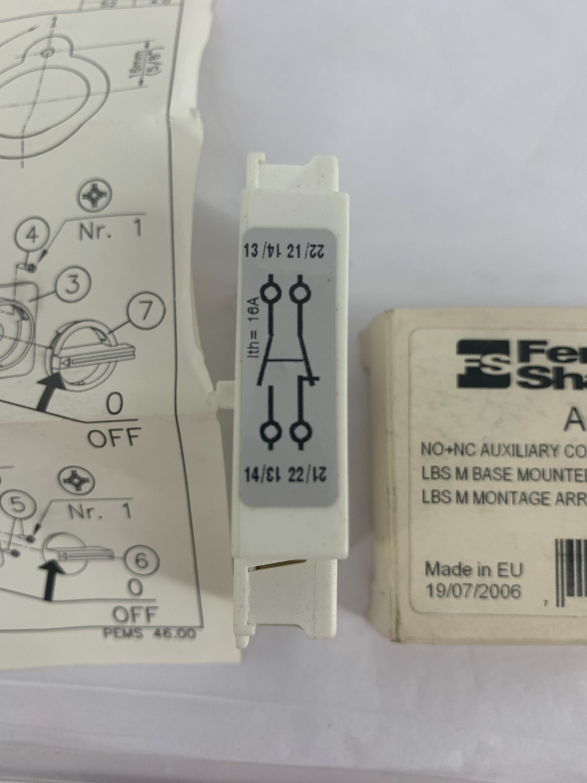Mersen Ferraz Shawmut ACMM Auxiliary Contact Module 15A 120VAC 1 NO/1 NC