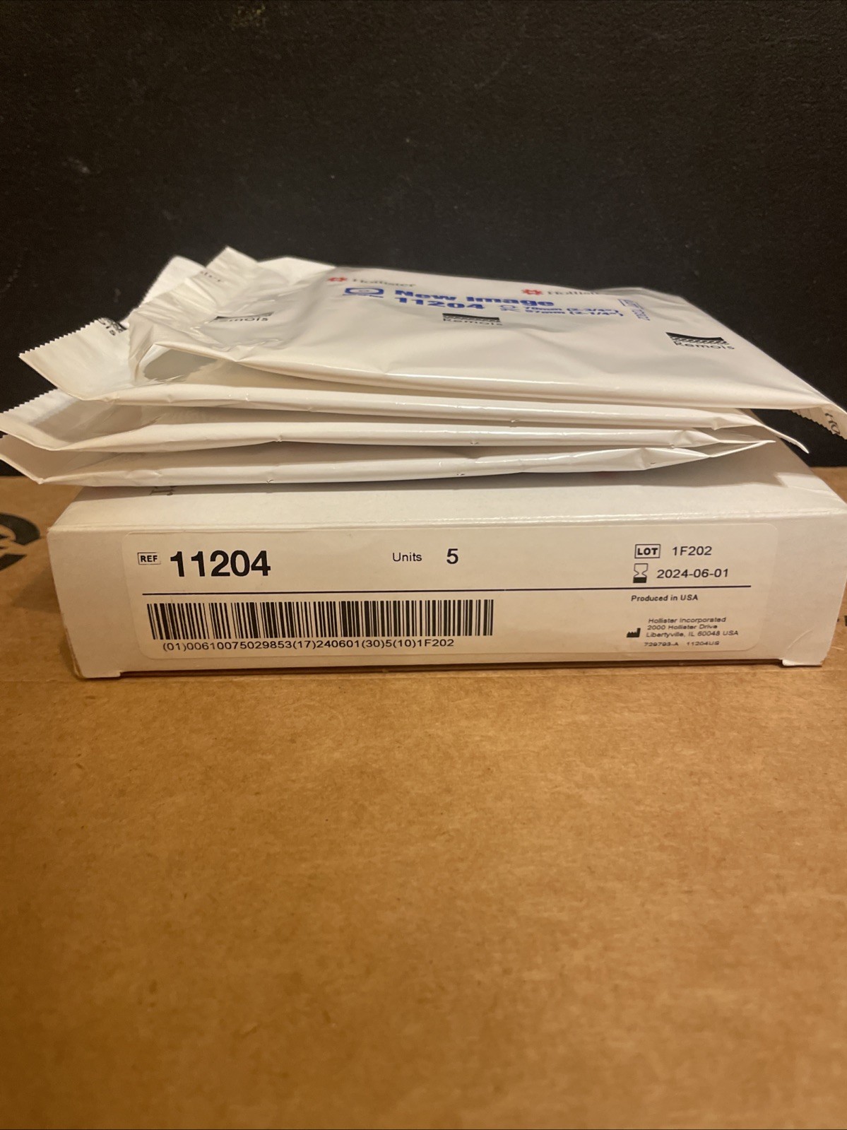 1 Box With 9 Units:Hollister 11204 New Image CeraPlus Flat Skin Barrier, 2 3/4»