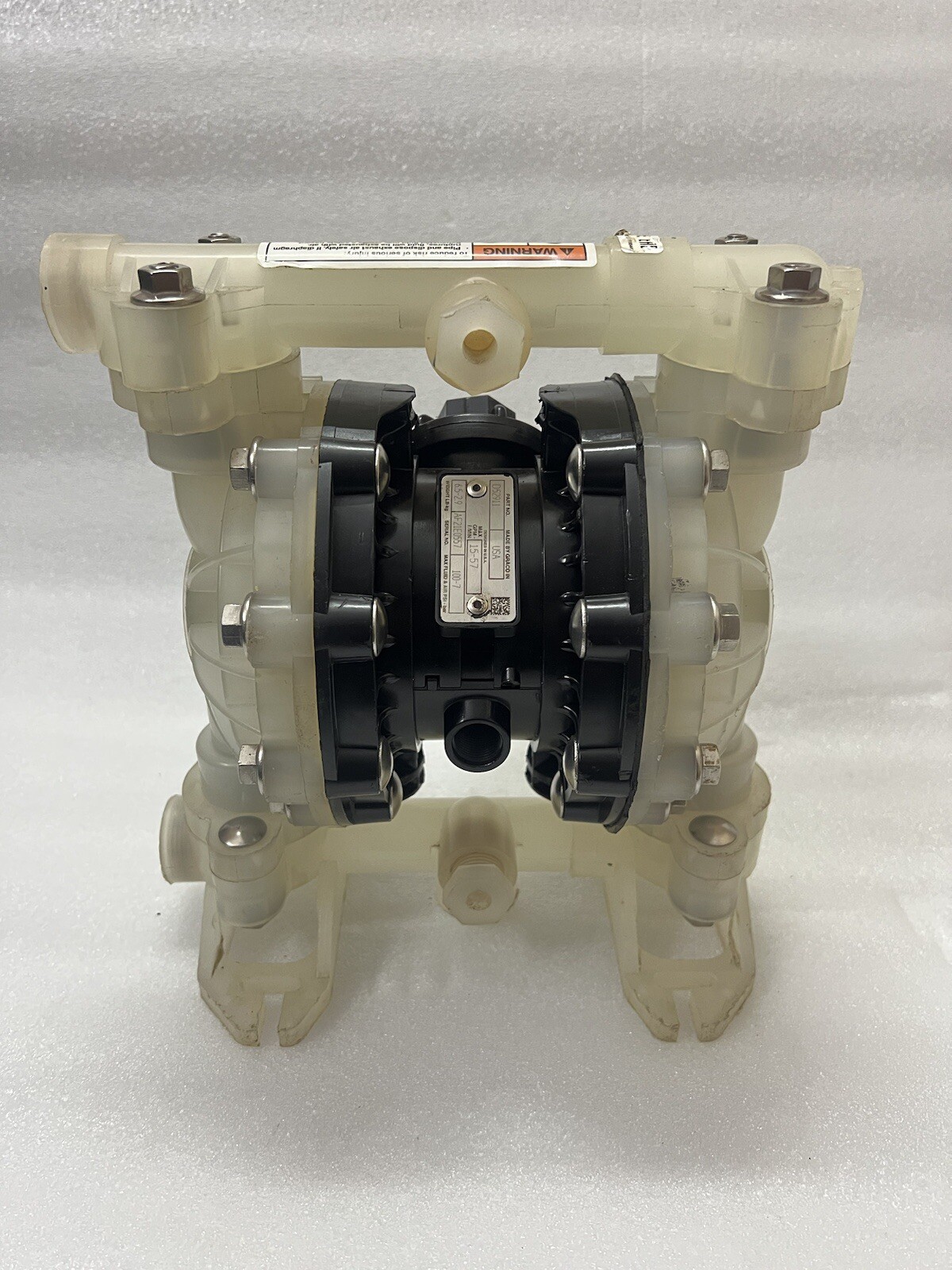 GRACO HUSKY 555 D52911 DOUBLE DIAPHRAGM PUMP MAX GMP 15–57(BASE BROKEN)