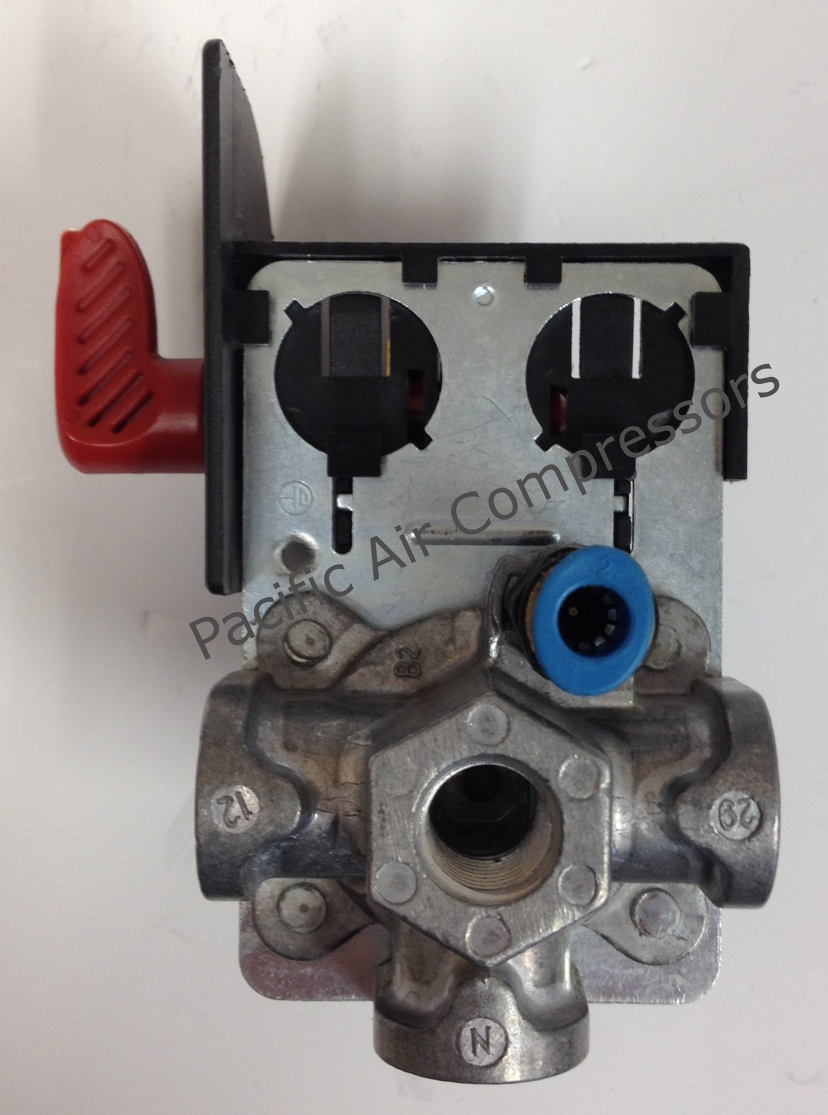 CW211400AV CAMPBELL HAUSFELD PRESSURE SWITCH 4 PORT 120 PSI ON 150 PSI OFF