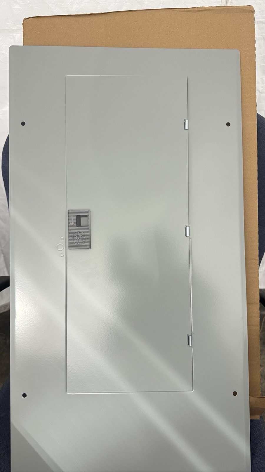 GE 200 A 20/40 Indoor Main Breaker Load Center Value Pack TM2020CCUBK1