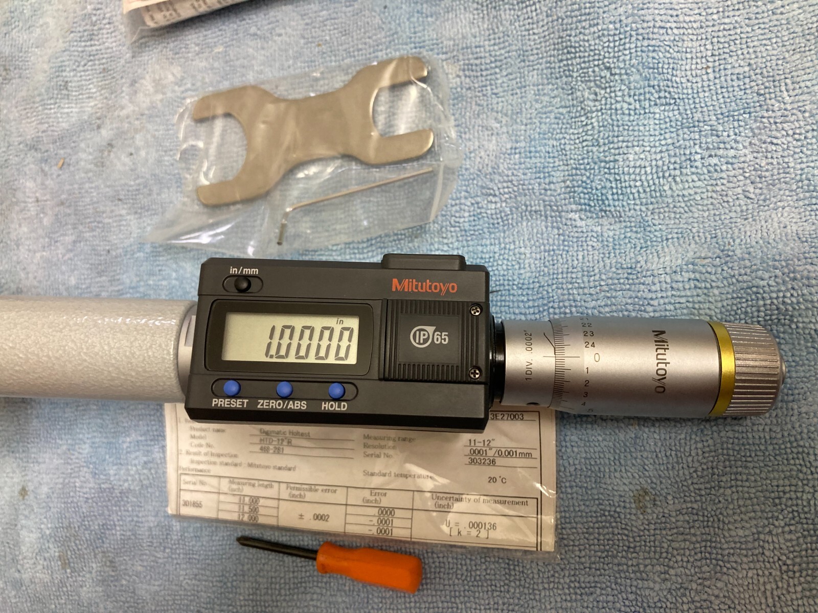 Mitutoyo 468-281 Digital 3-Point Bore Micrometer 11-12″(279.4-304.8MM)