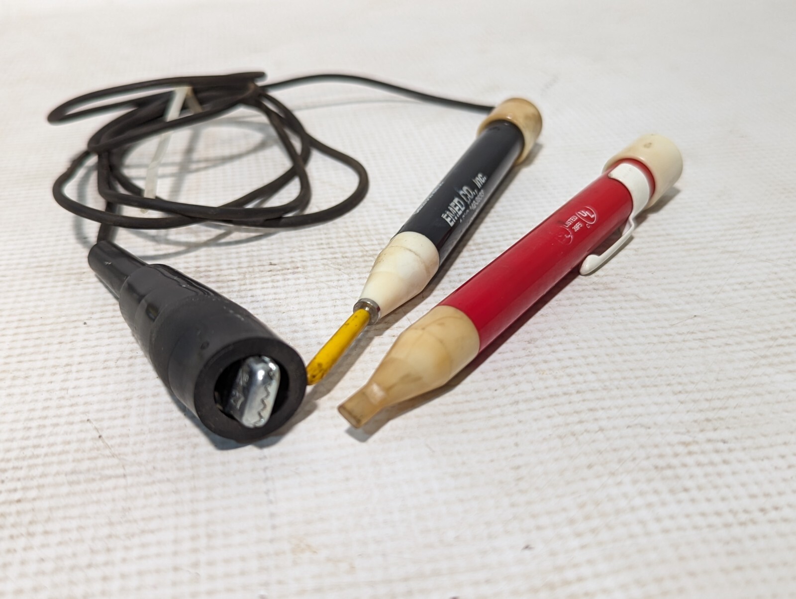 EMED DC voltage detector 3315, other EMED item, presumably an AC voltage detecto