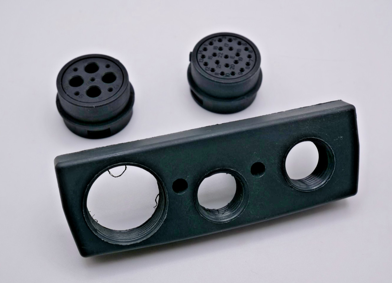HSD Power & Signal Plug Kit – For HSD ES951 Spindles – H6200H0110