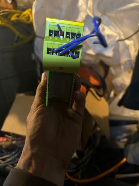 PLLZ PNOZ X4 24VDC 3N/O 1N/C (774730)