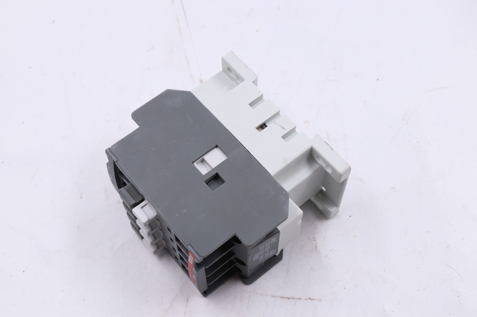 ABB AX09-30-01-80 MADE IN BULGARIA