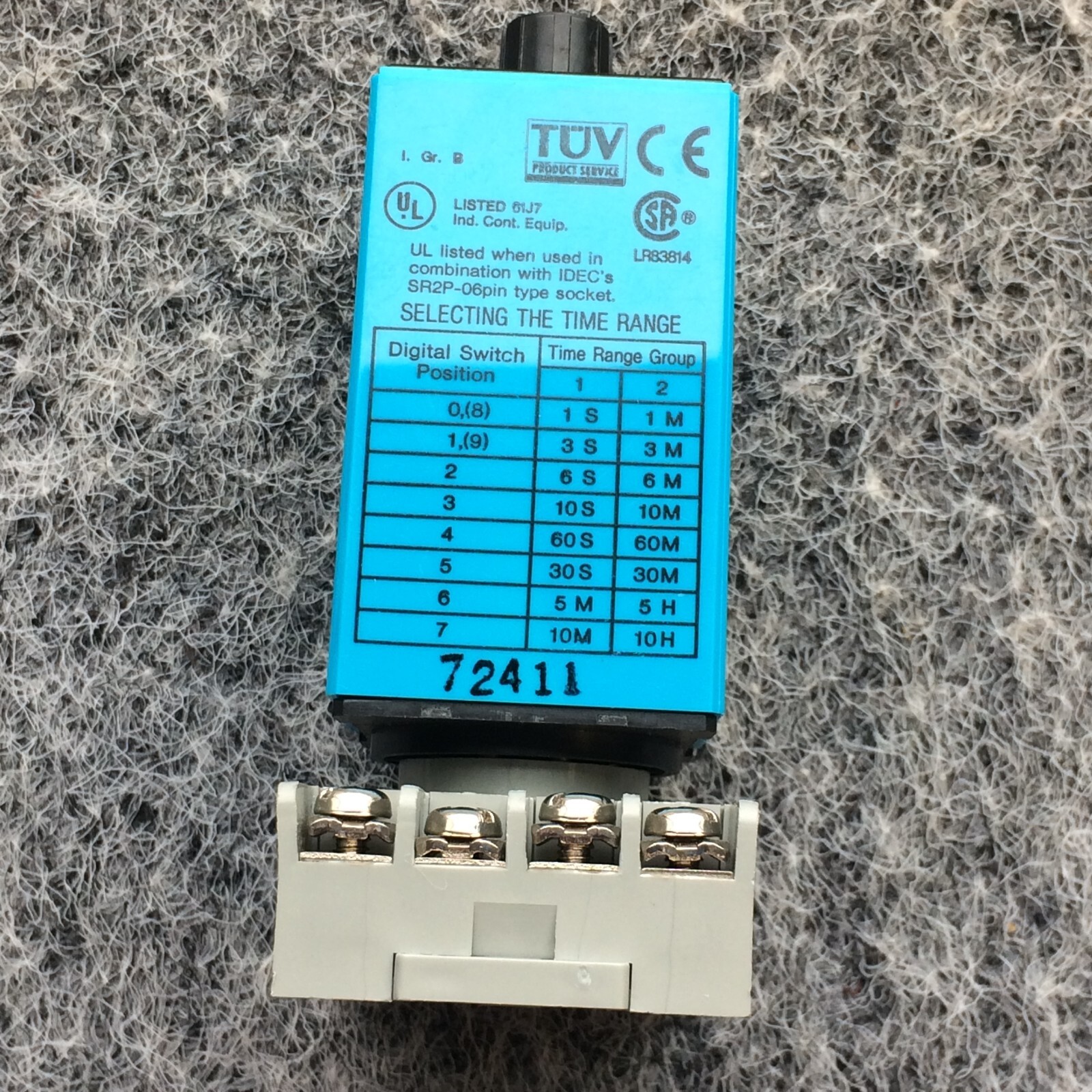 IDEC RTE-P11 Time Delay Relay, 24V AC/DC – contacts 120VAC, 8-Pin, 10 Amp, DPDT