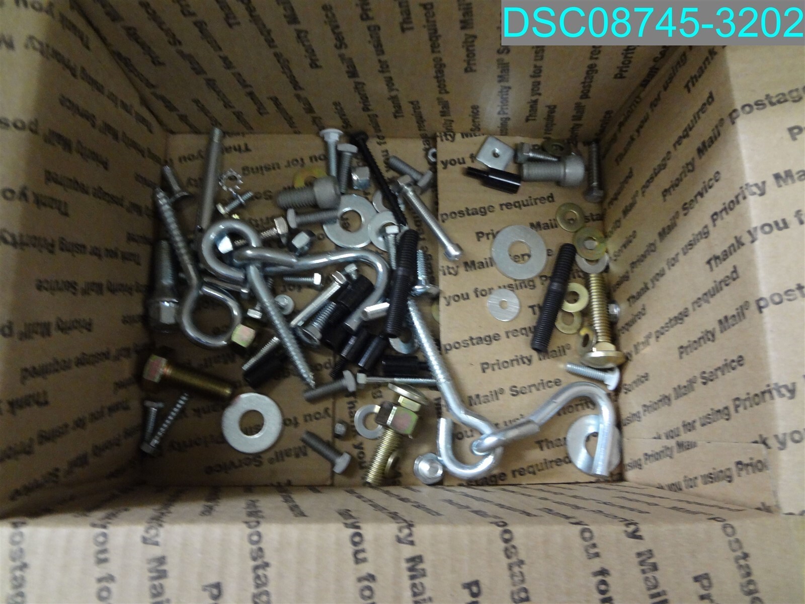 42 lbs: MIXED LOT OF BOLTS, NUTS, WASHERS & LOCK WASHERS, many types and styles