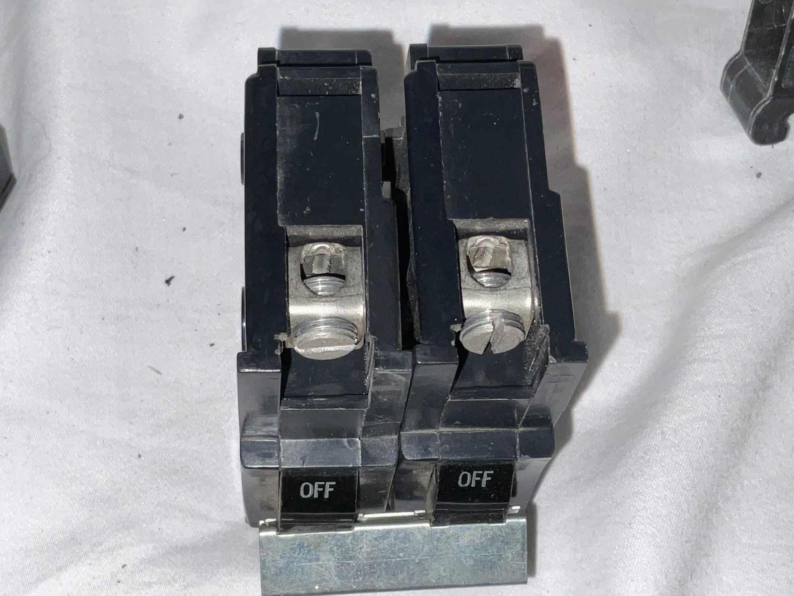 FPE FEDERAL PACIFIC NA230 2 POLE 30 AMP STAB-LOK Type NA Circuit Breaker Red