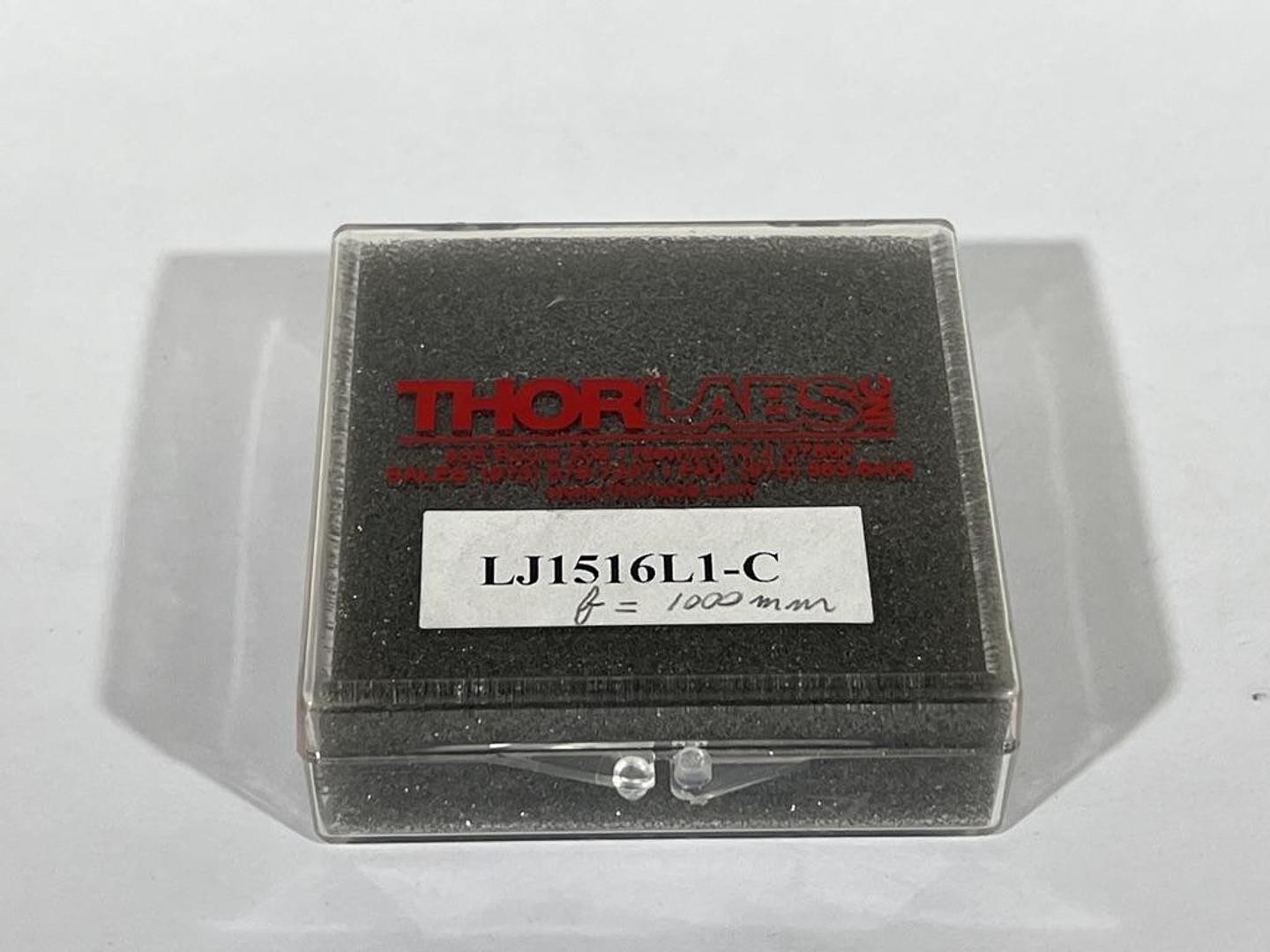 Thorlabs LJ1516L1-C N-BK7 Plano-Convex Cylindrical Lens H=30.0mm, L=32.0mm