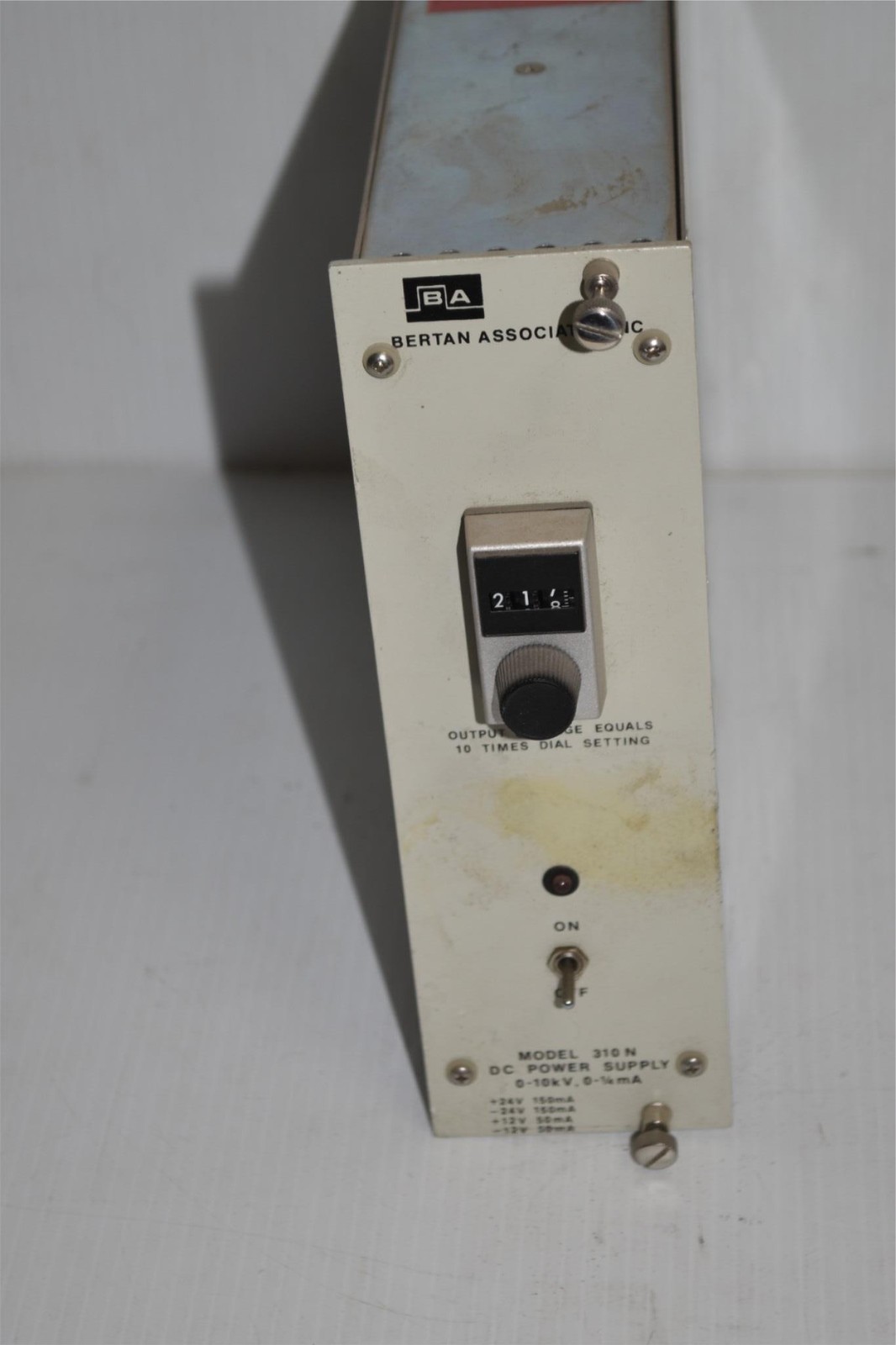 BERTAN ASSOCIATES MODEL 310N DC POWER SUPPLY 0-10KV 0-1/4 MA PLUG IN (MPR27)