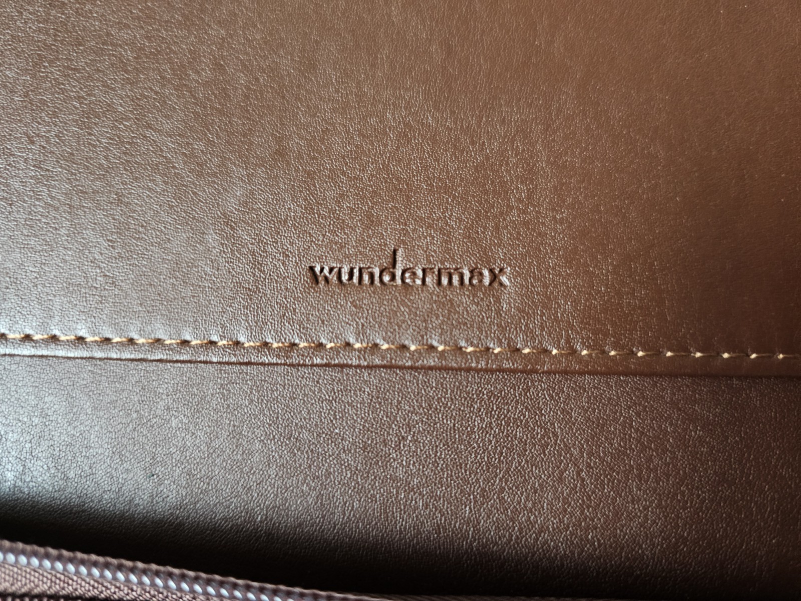 Wundermax Portfolio Binder Zipper Padfolio Vegan Leather Business Organizer