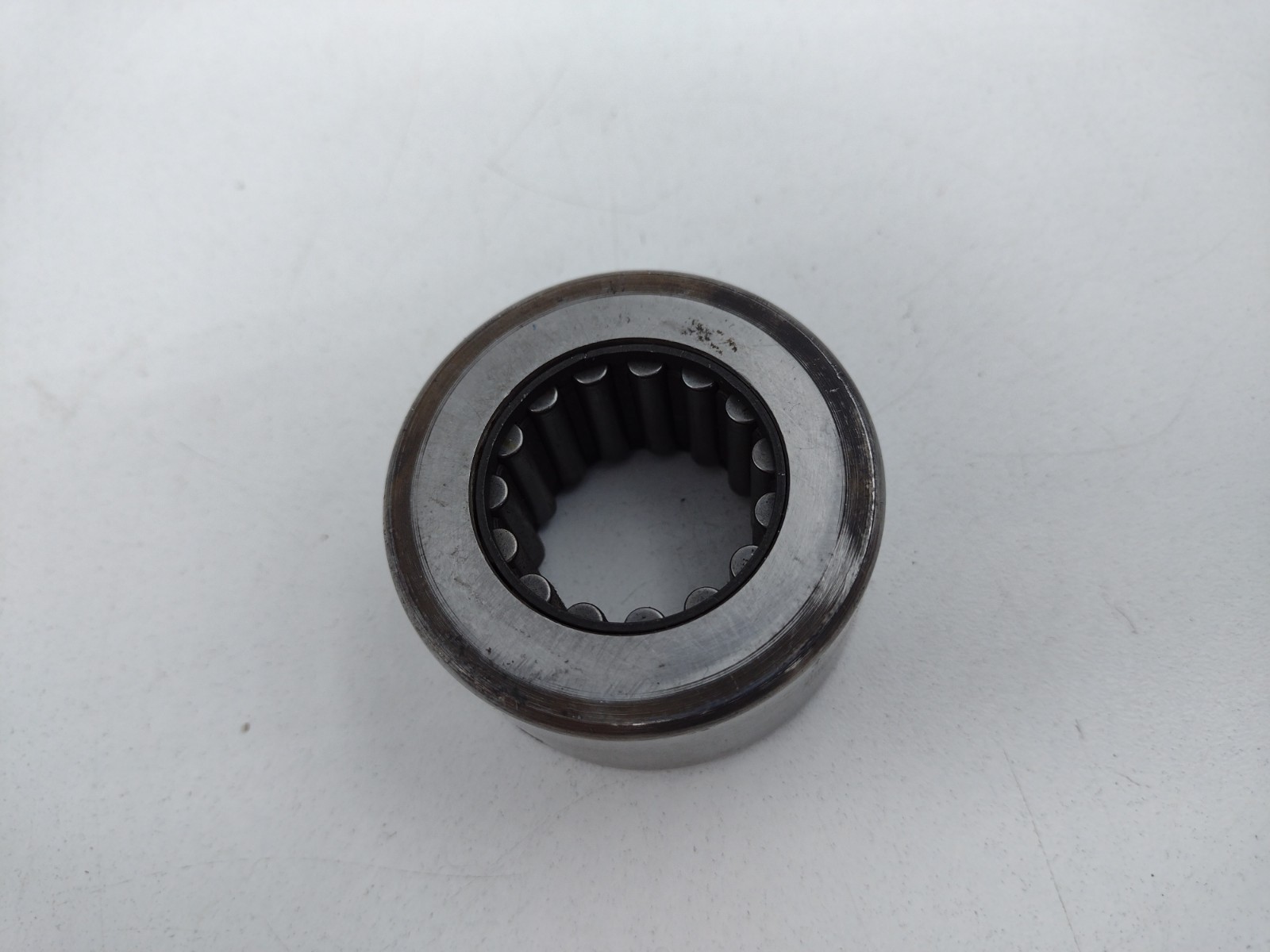 *** RBC Bearings SRF40 Flat Yoke Roller Bearing 2-inch Roller Diameter