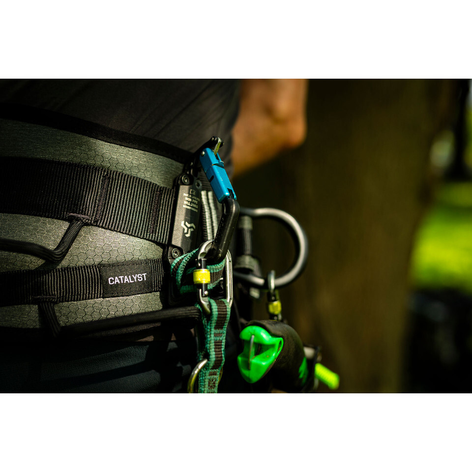 NOTCH SADDLE SENTINEL BLACK BSNTL SIZE 1 & 2
