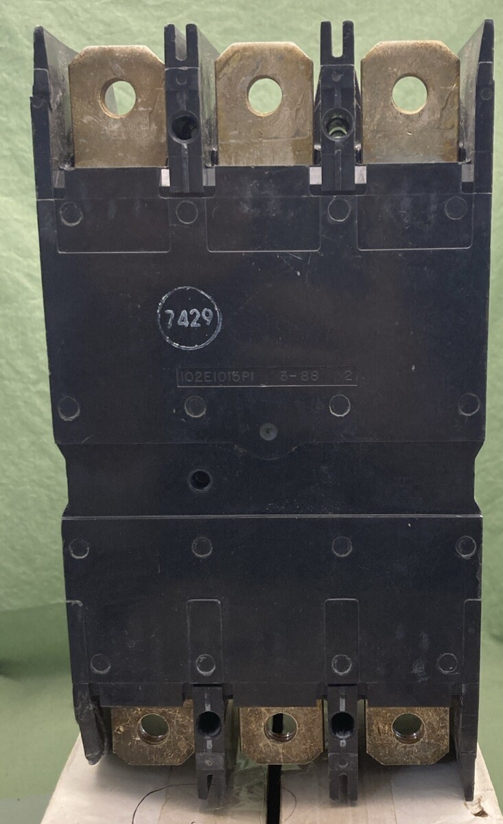 GENERAL ELECTRIC SGDA32AT0400 INDUSTRIAL CIRCUIT BREAKER 400A 3 POLE