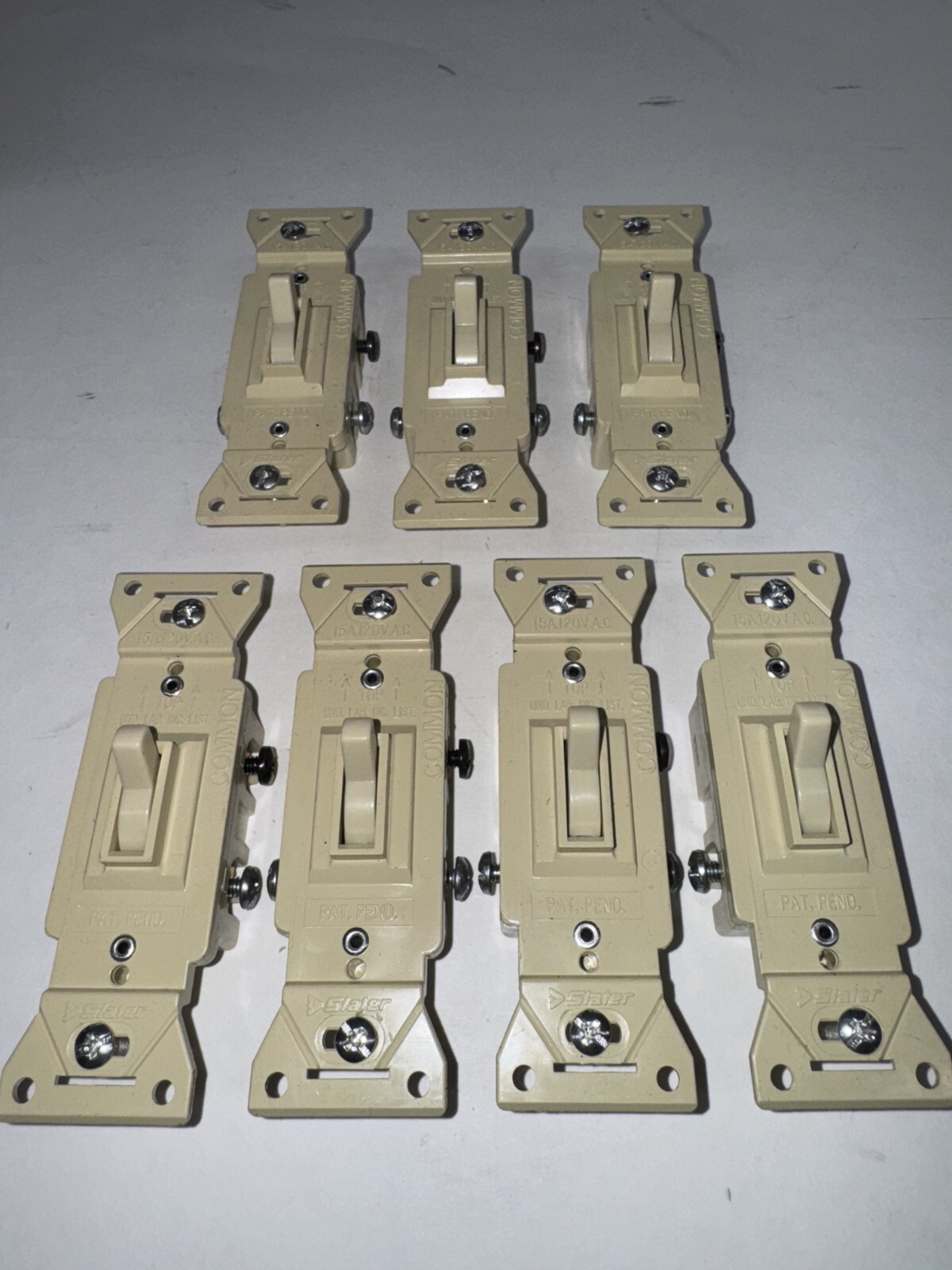 QTY/7 Pass & Seymour HT663-I Ivory 3 Way AC Switch Side/Back Wired 15A 120V AC